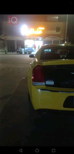 کرایسلەر 300
